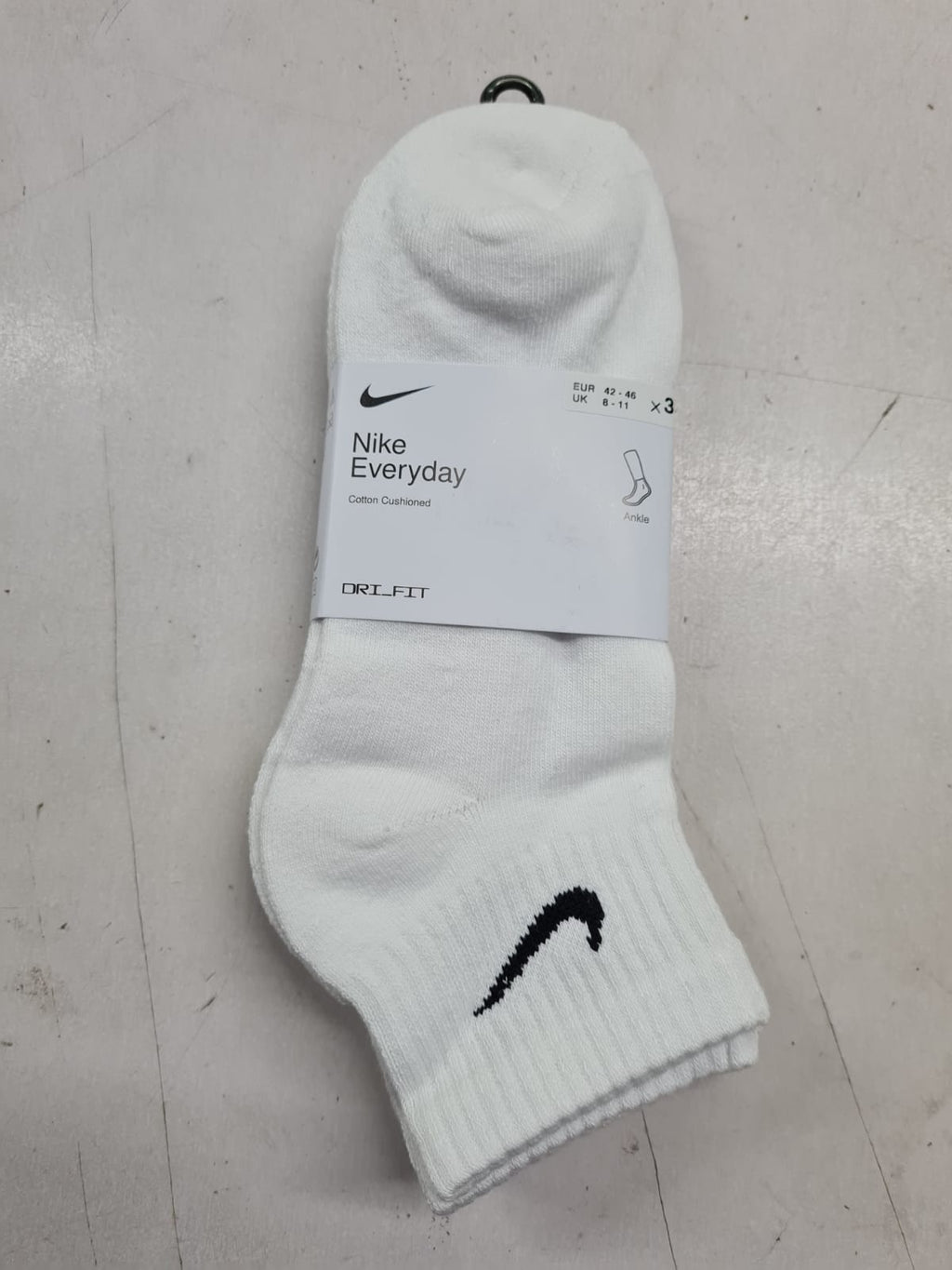 White Dri-FIT Ankle Socks – Short Leg Athletic Sports Socks