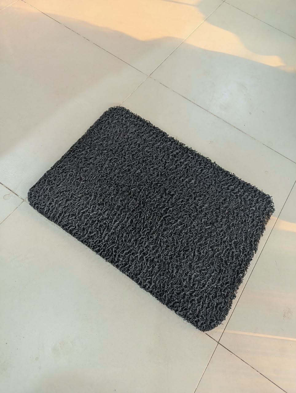 Heavy-Duty Black PVC Coil Door Mat – Anti-Slip Dura Mat for Home & Commercial Entryways