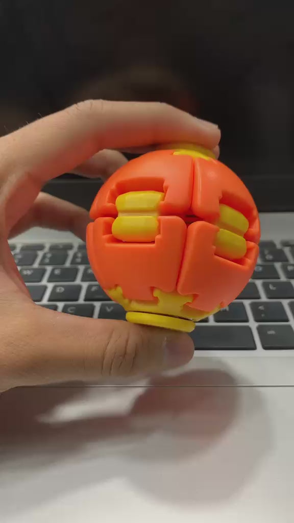 Spinning Top Press Decompression Toy – Random Color